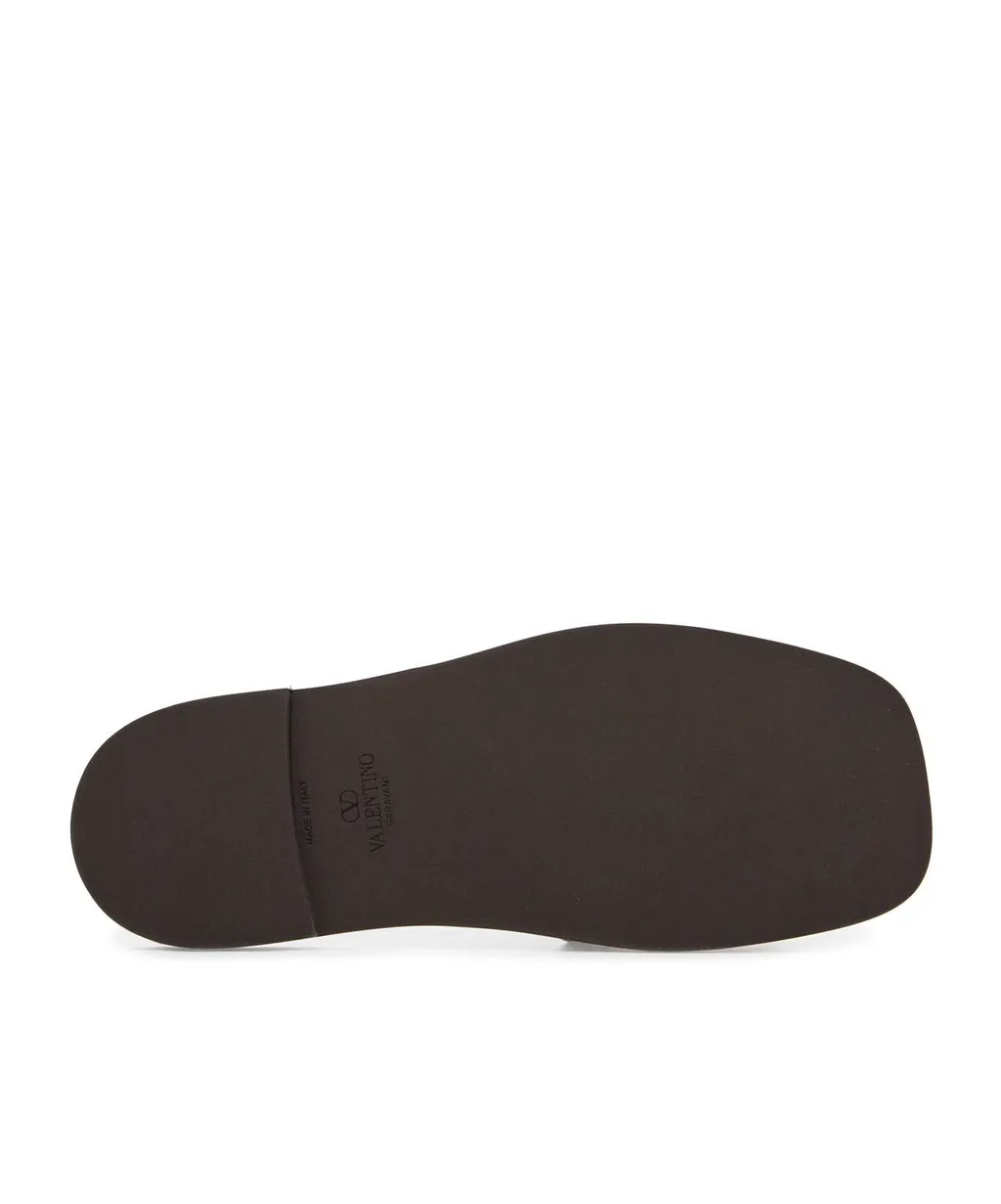 Vlogo Patch Square Toe Slippers