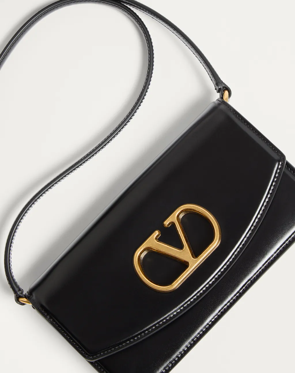 Vlogo Signature Clutch Bag