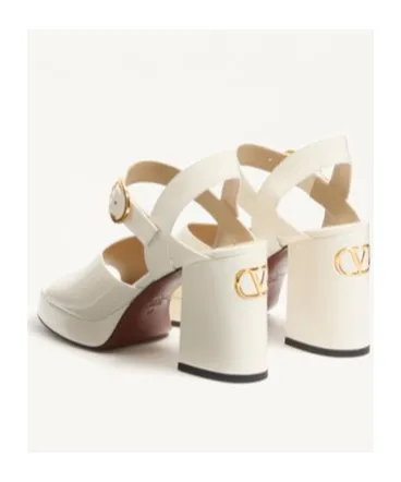 Fawcette Vlogo Signature Sandals