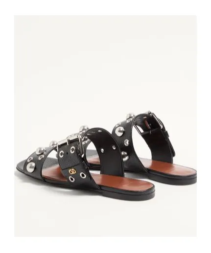 NellcÔTe Eyelet Detailed Buckled Sandals