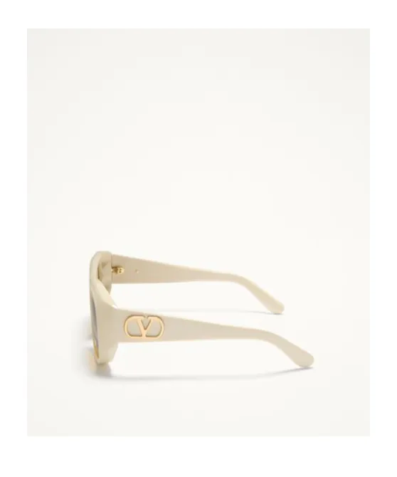Logo-Plaque Sunglasses