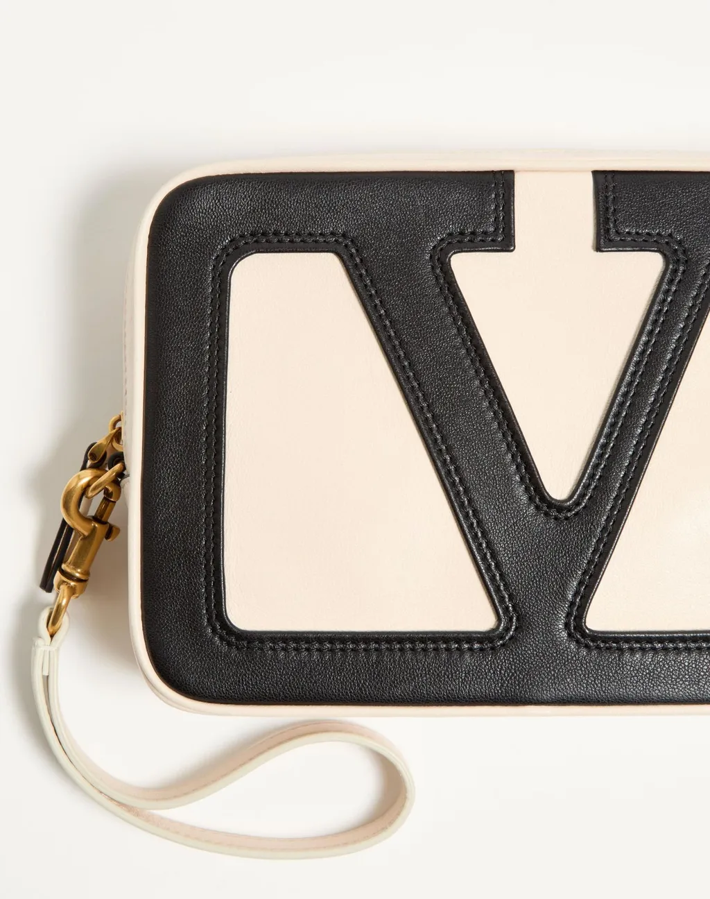 Zipper Clutch