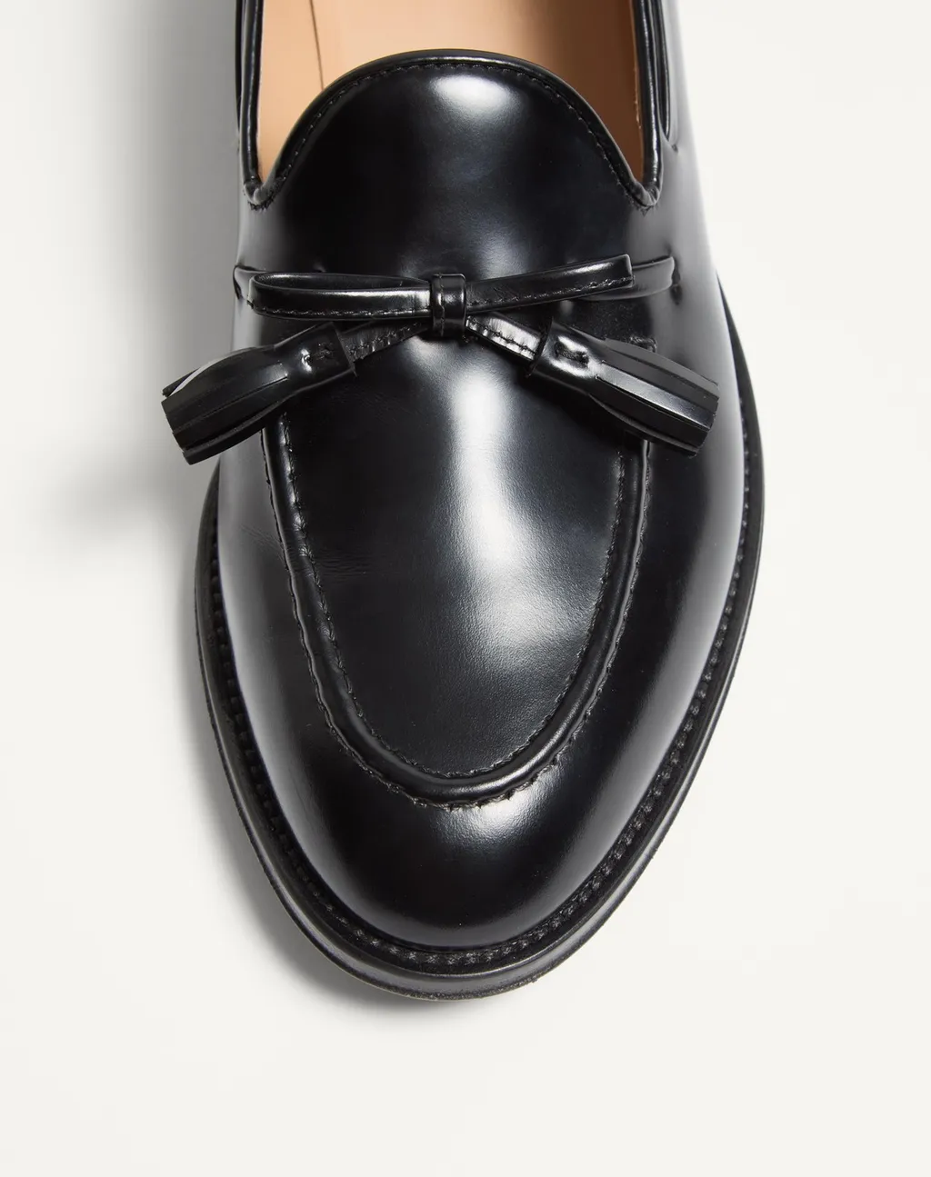 Bow Detailed Slip-On Loafers
