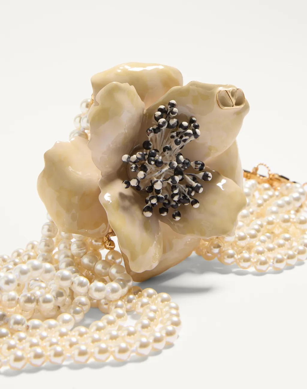 Fleur Lumineuse Necklace