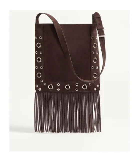 NellcÔTe Vlogo Signature Shoulder Bag