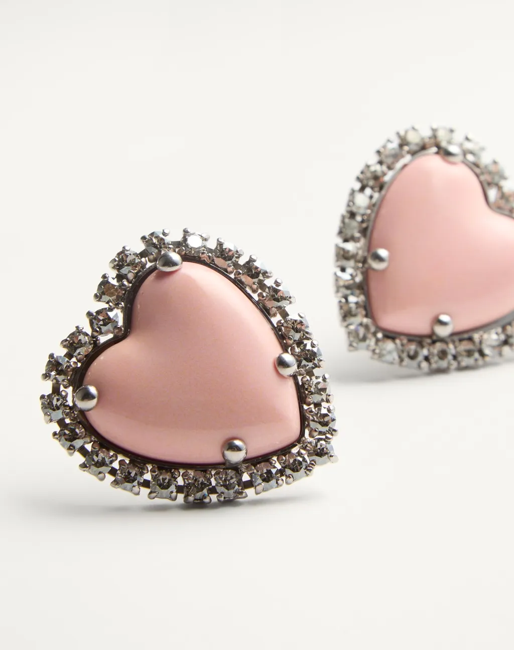 Coeur Hyperbole Clip-On Earrings