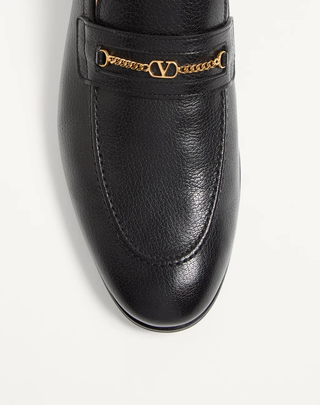 Vlogo Signature Round-Toe Loafers