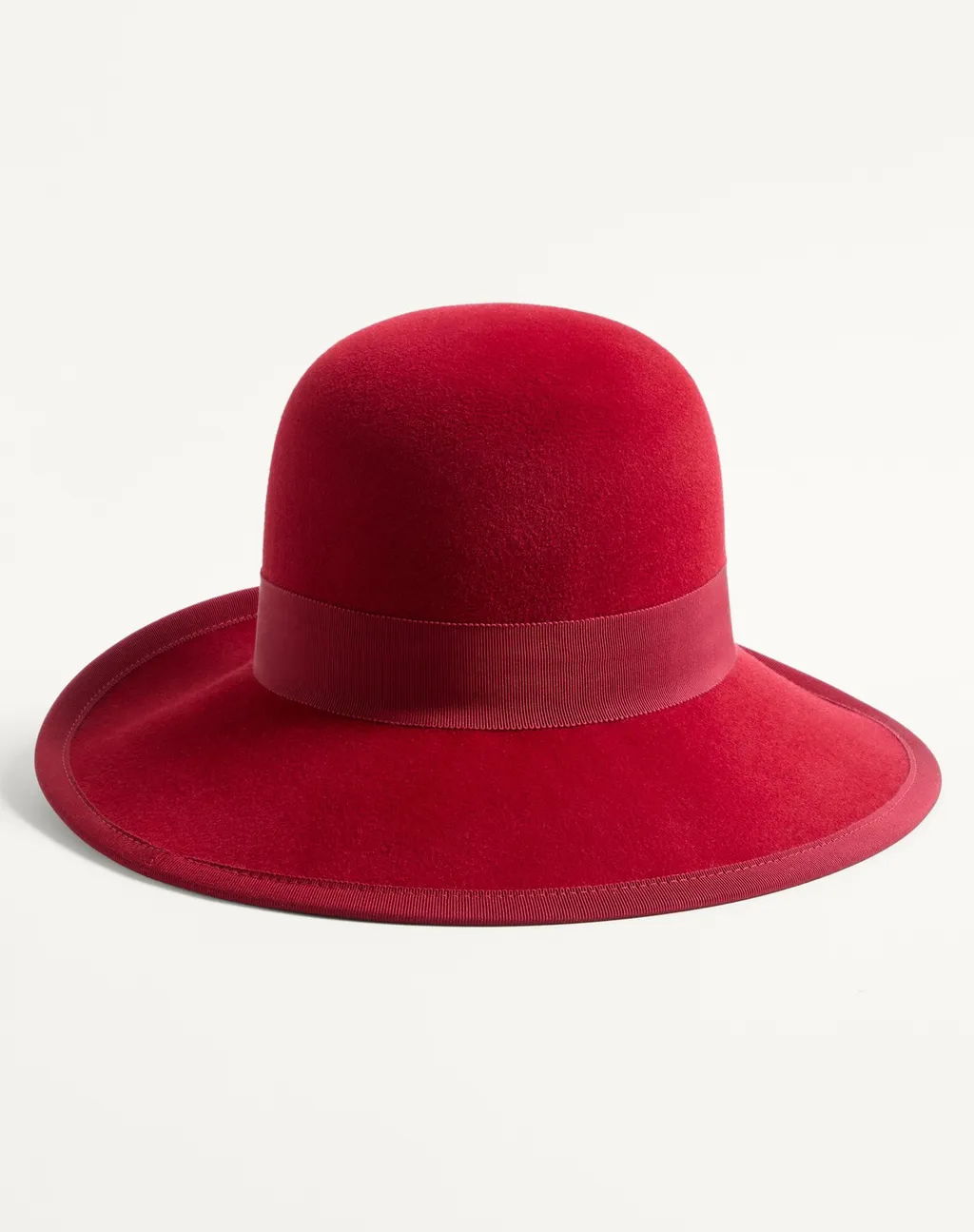 Vlogo Hat