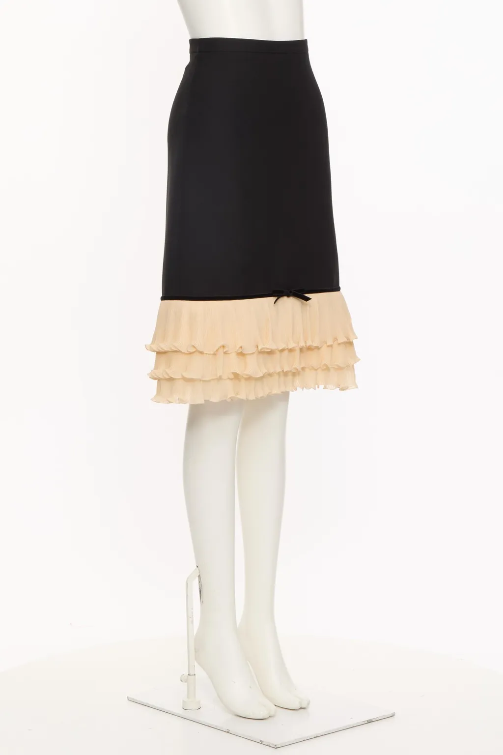 Ruffled Skirt With Bow Detail