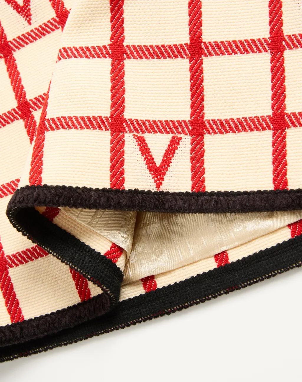 Check Skirt With Vlogo
