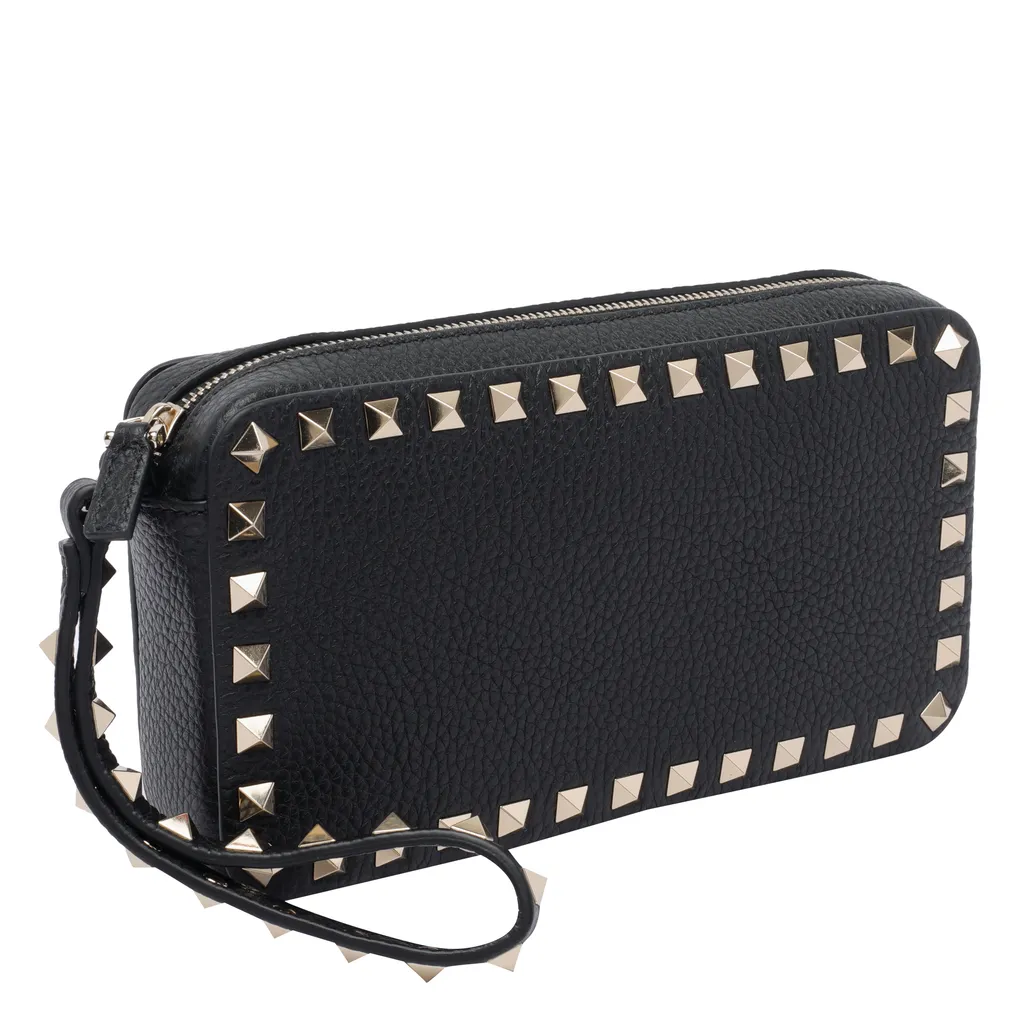 Garavani Rockstud Zip-Up Clutch Bag