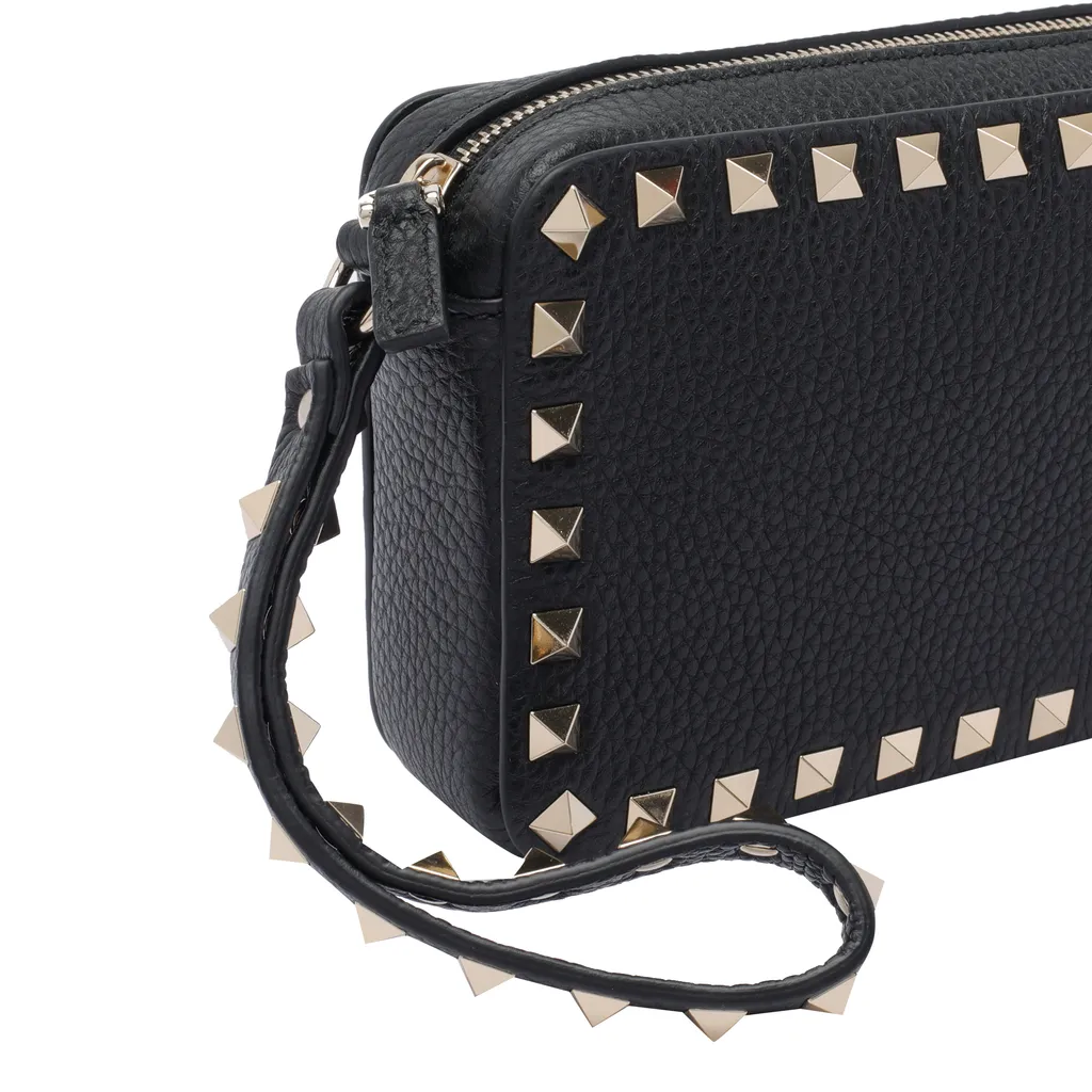 Garavani Rockstud Zip-Up Clutch Bag