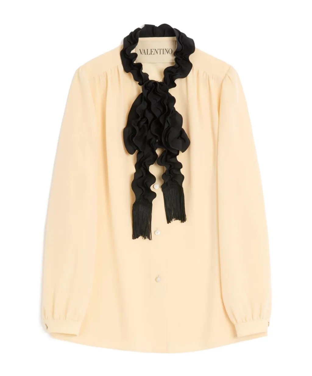 Ruffle Detailed Curved Hem Shirt