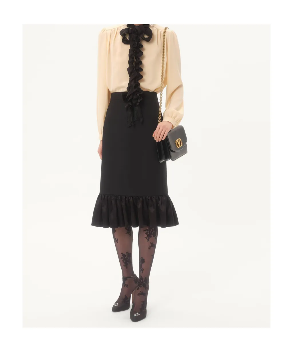 Ruffle Detailed Curved Hem Shirt