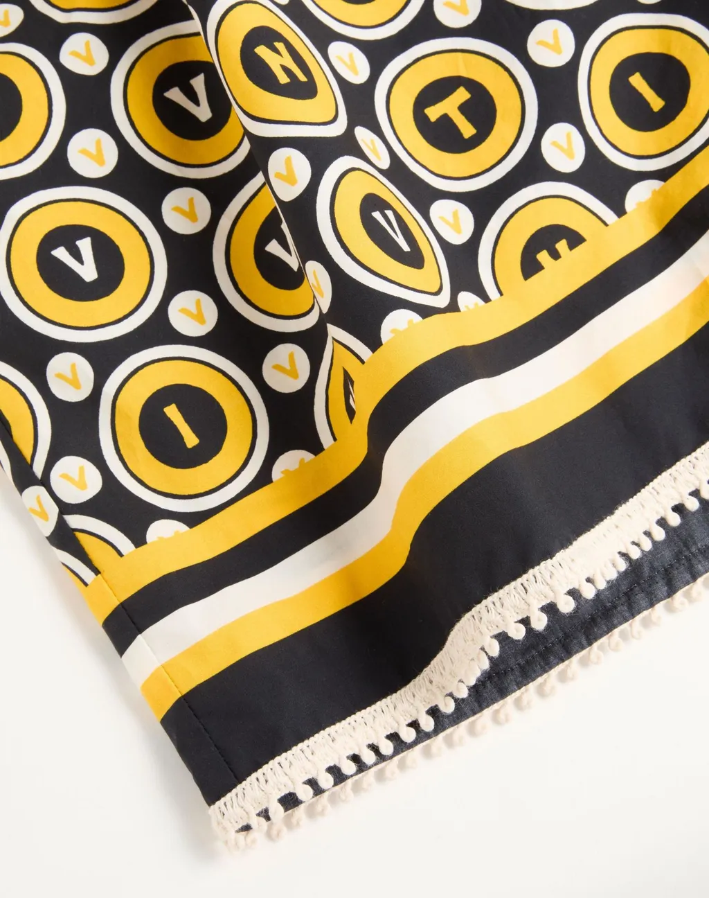 Cotton Poplin Bermuda Shorts With Bulles Royales Print