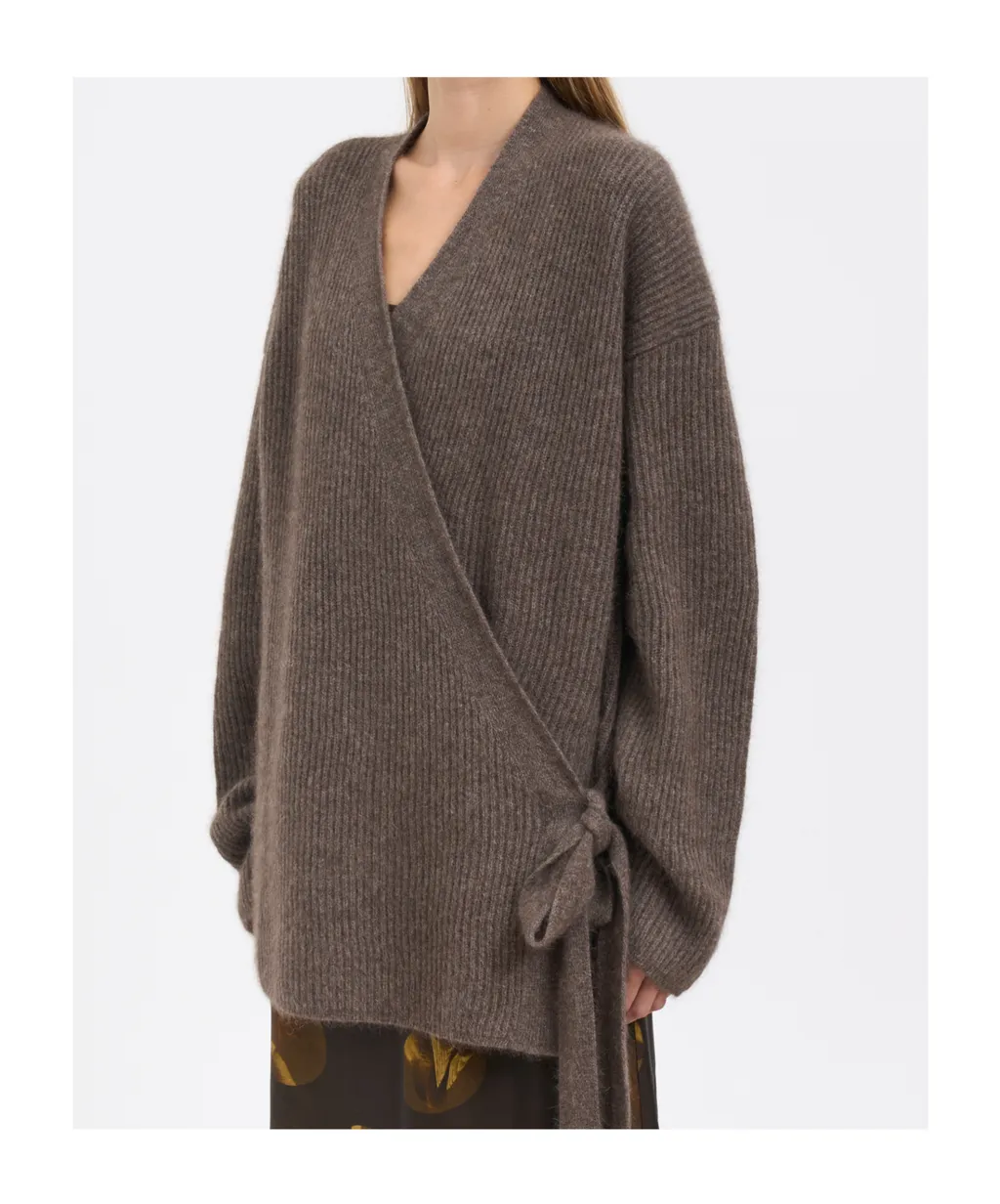 Long-Sleeved Knitted Cardigan