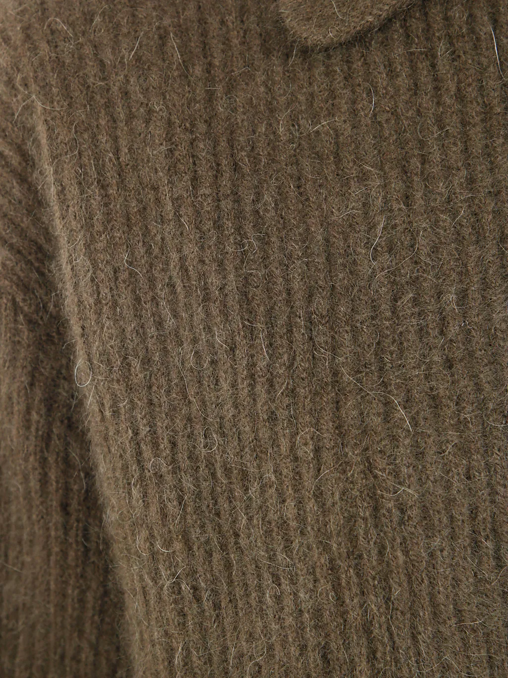 Long-Sleeved Lapel Sweater
