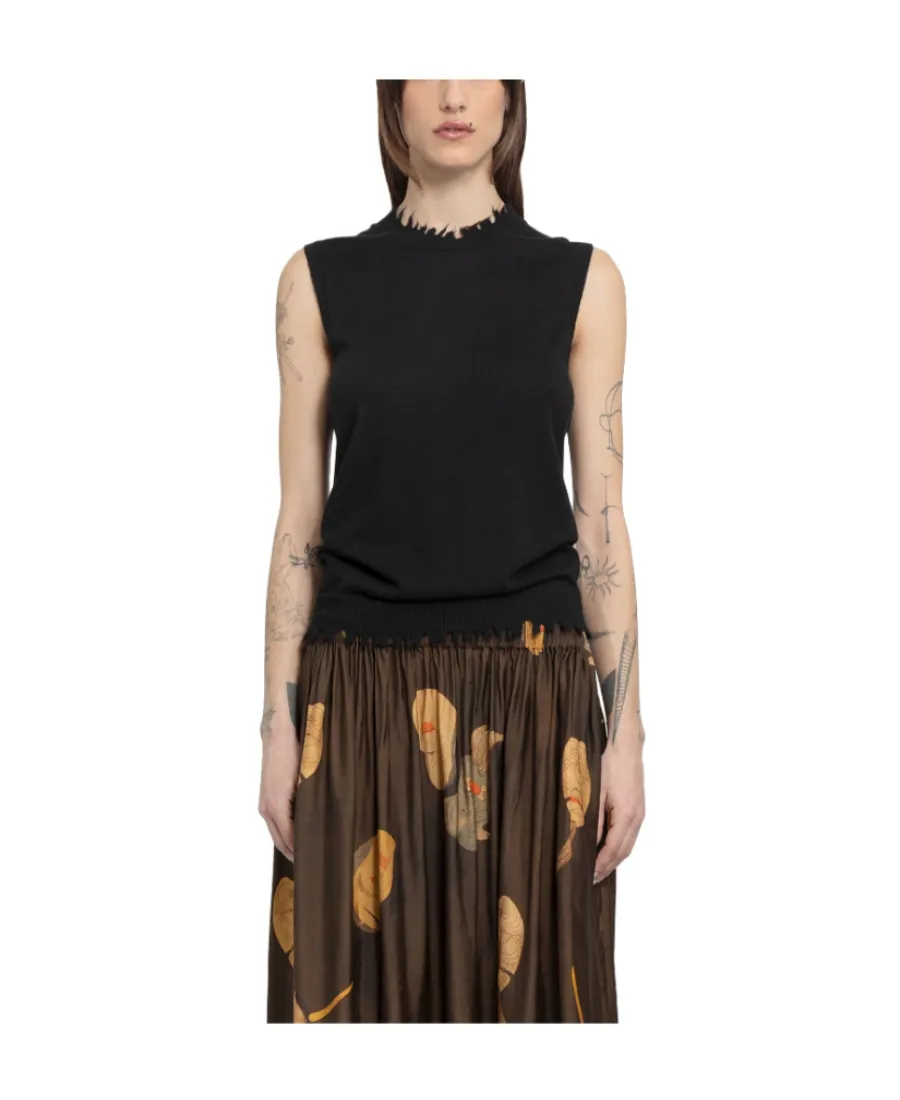 Tuft Edge Top