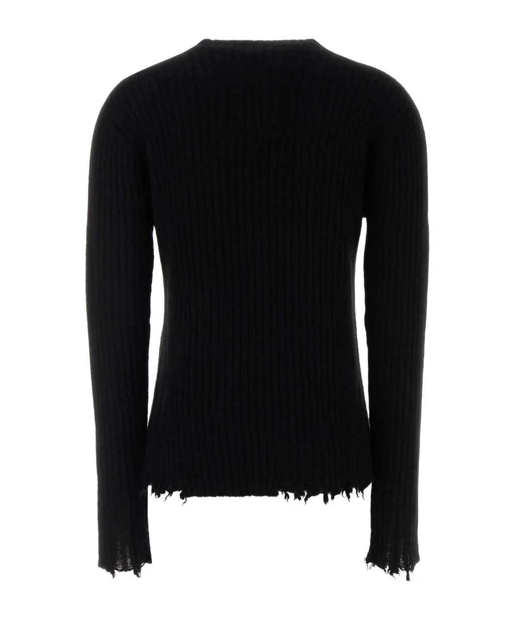 Long-Sleeved Pullover