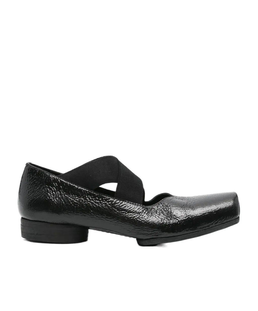 Elastic Strap Flats
