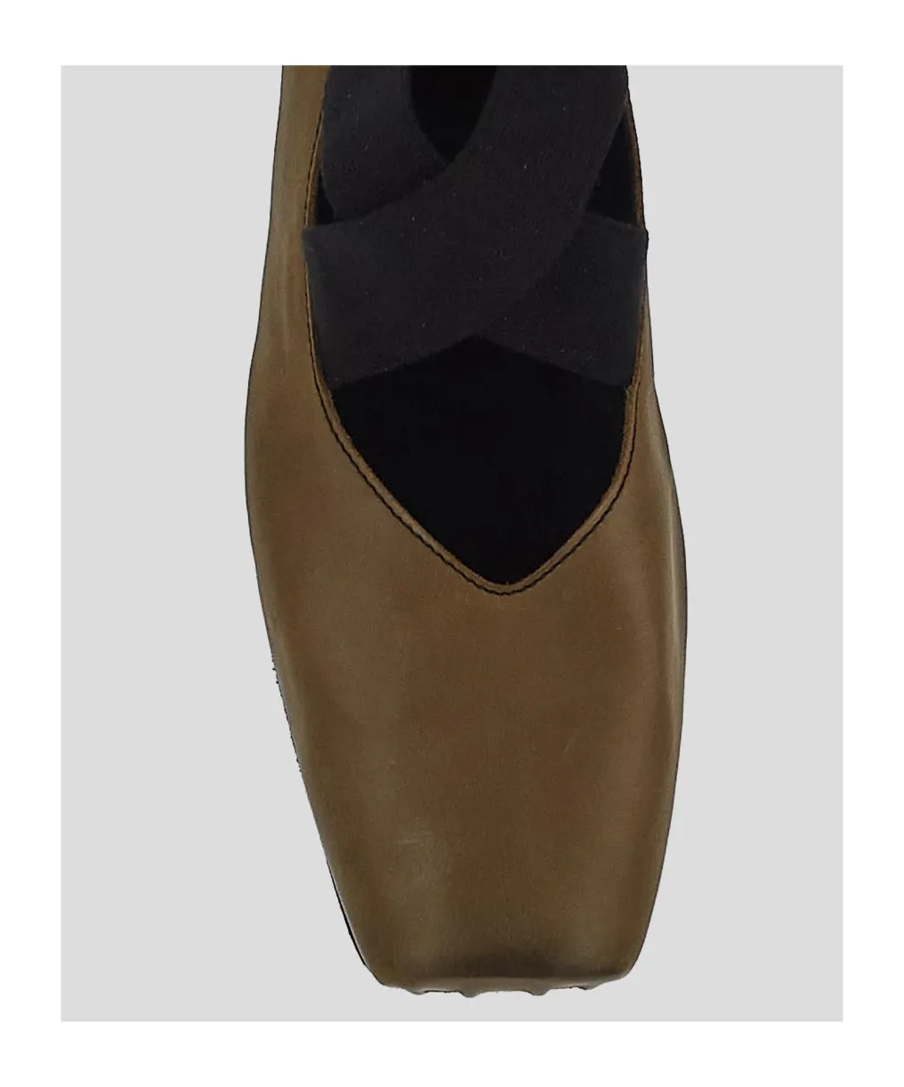 Flat Shoes