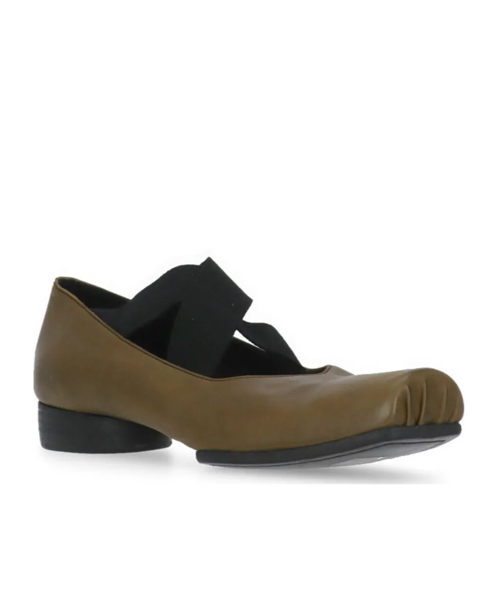 Square Headband Detail Ballet Flats