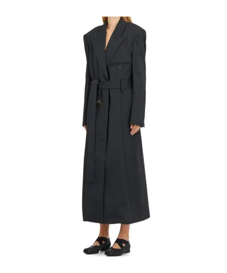 Long-Sleeved Windbreaker