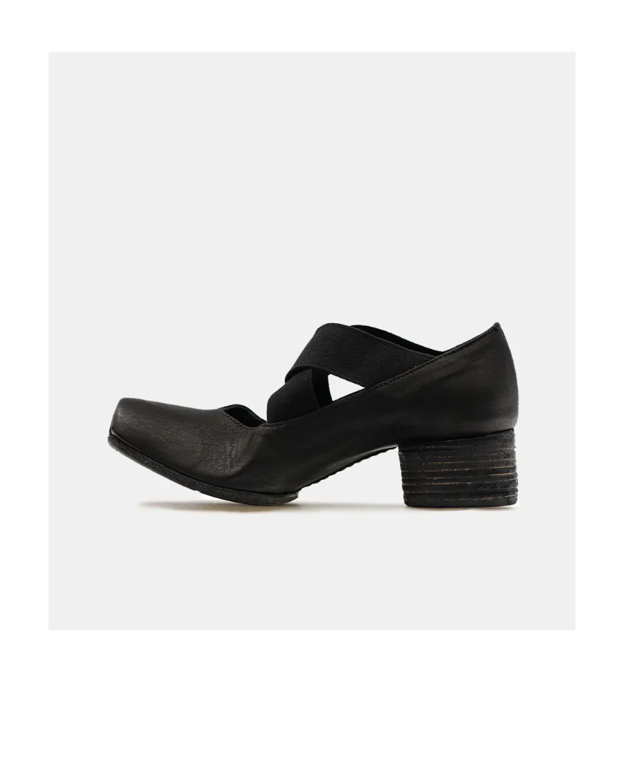 Square-Toe Leather Ballerina Shoes
