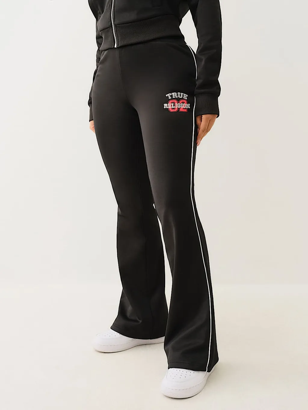 Sporty Bootcut Track Pant
