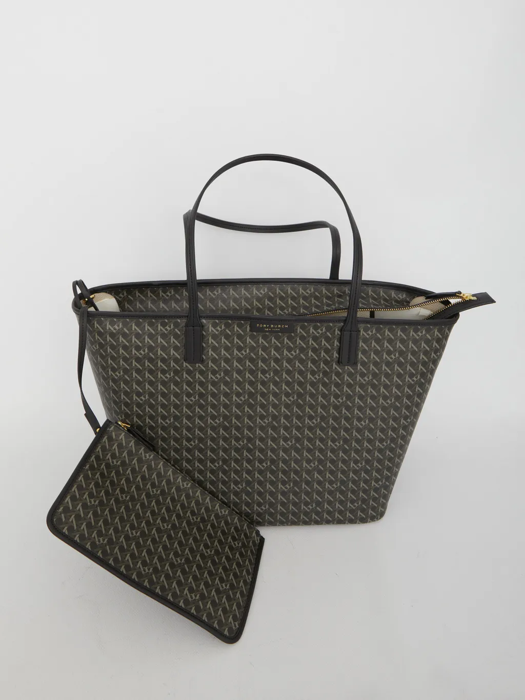 Ever-Ready Zipped Tote Bag
