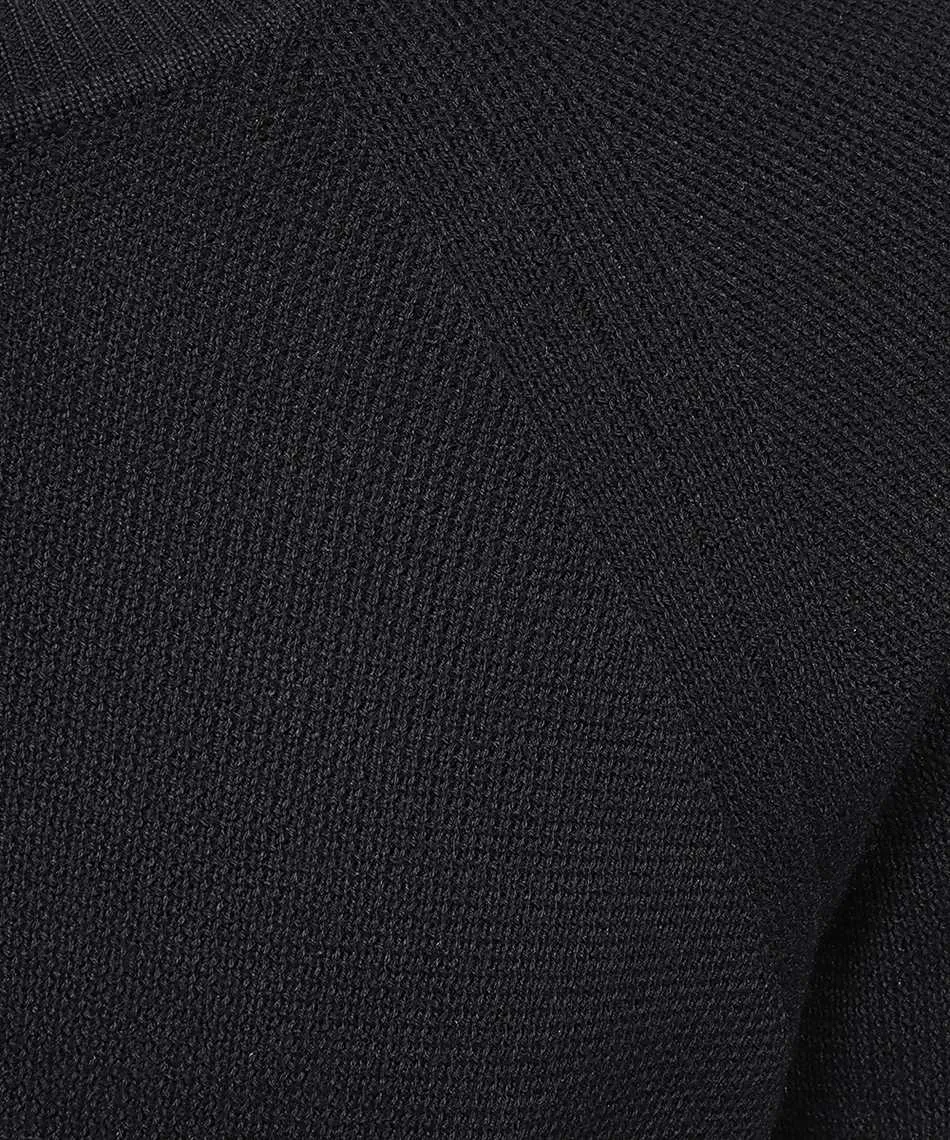 Round Neck Sweater