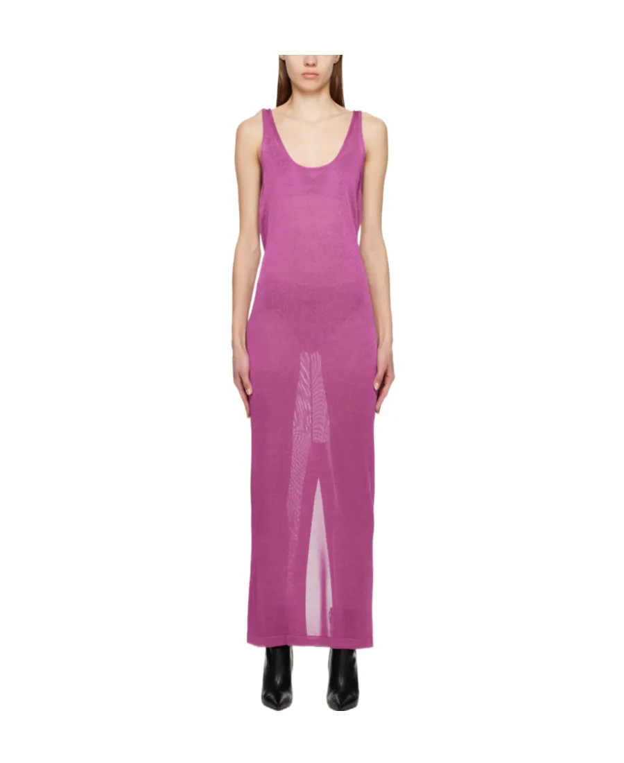 Sleeveless Round-Necked Dress