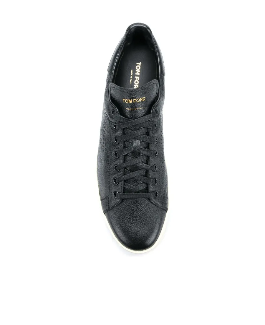 Hollowed-Out T-Shaped Casual Sneakers