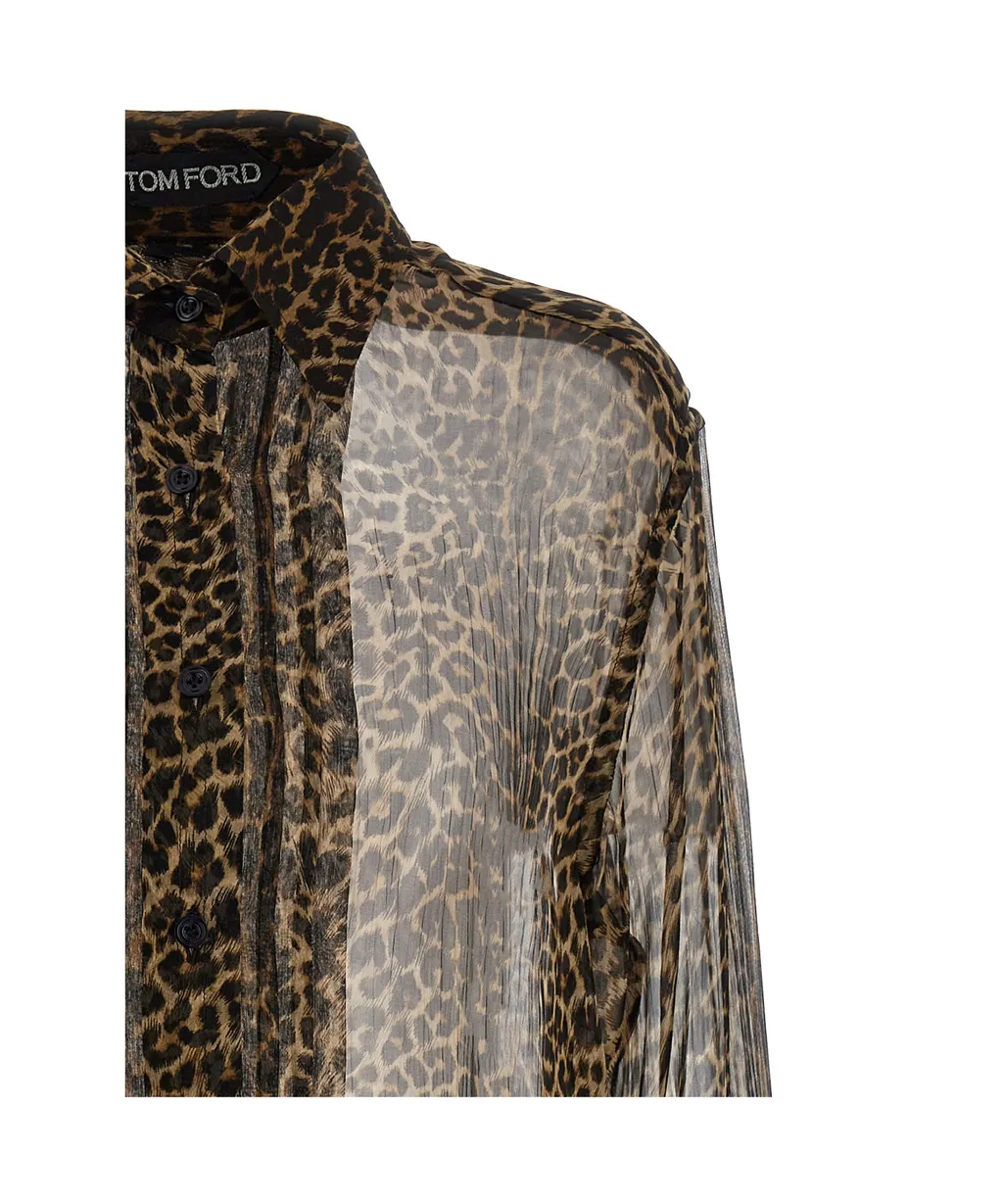 Leopard-Printed Long-Sleeved Shirt