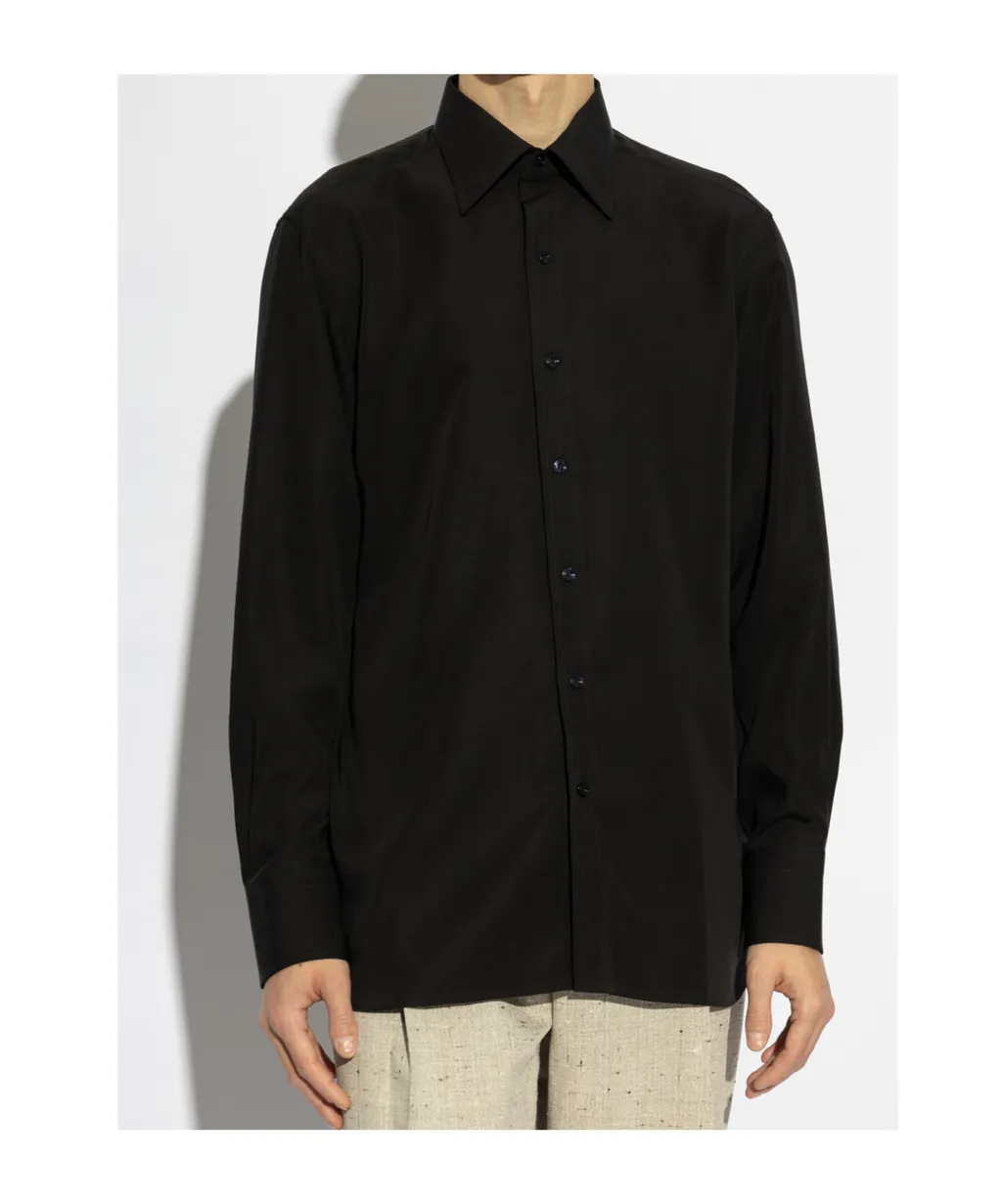 Buttoned Long-Sleeved Shirt