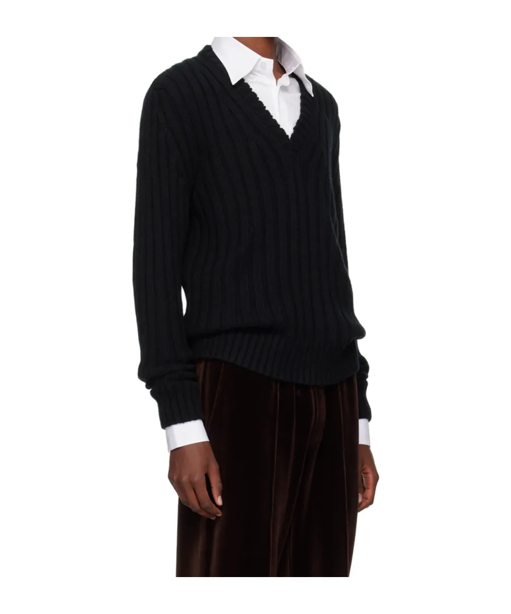 V-Neck Long-Sleeved Sweater