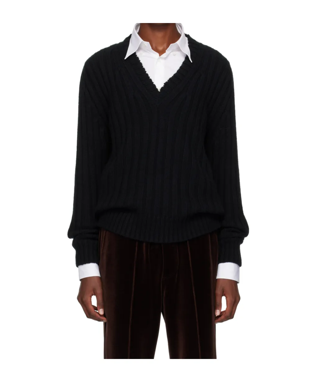 V-Neck Long-Sleeved Sweater