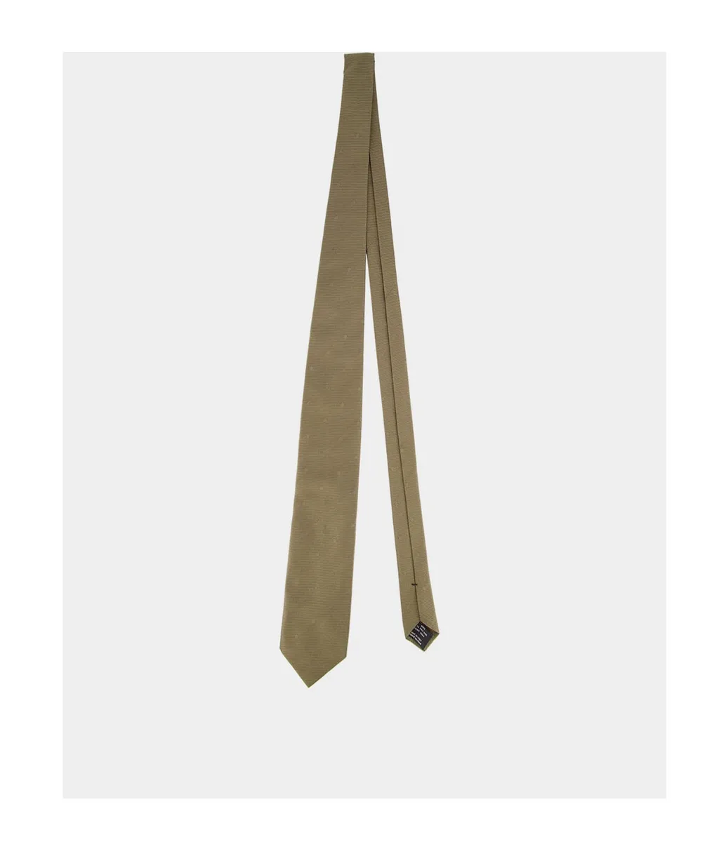 Pointed Tie
