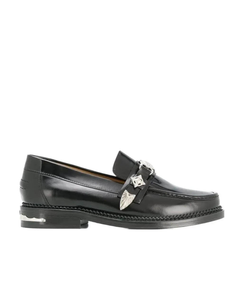 Embossed-Plaque Detail Loafers
