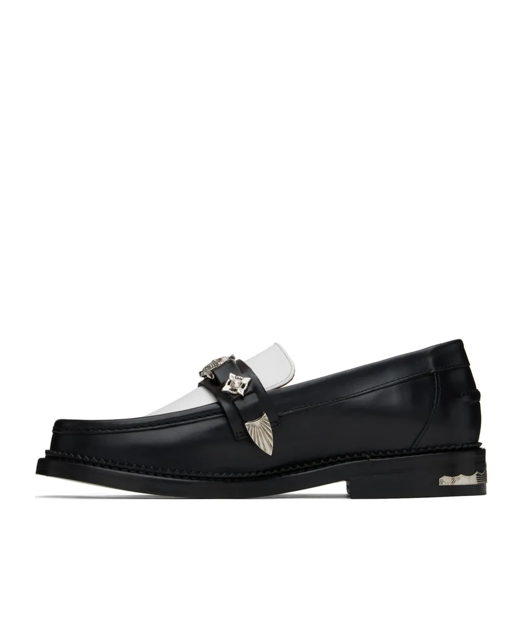 Round Toe Loafers