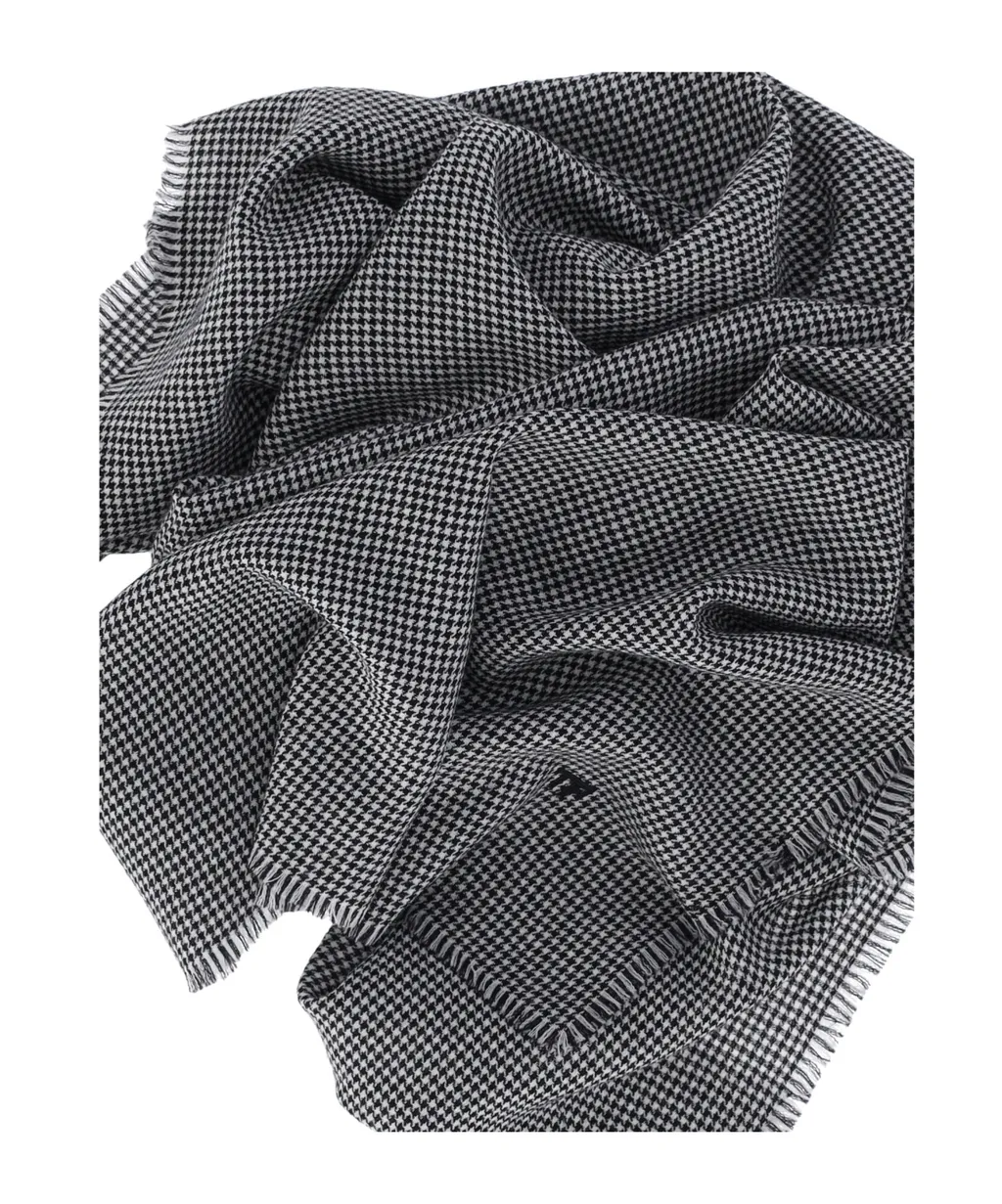 Frayed Hem Scarf