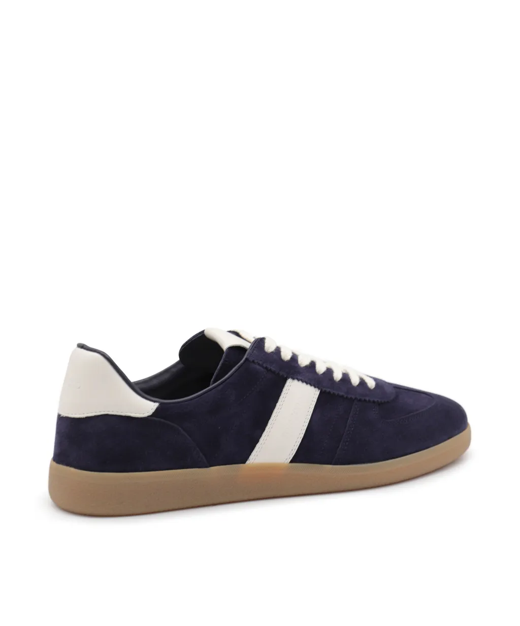 Archer Sneakers
