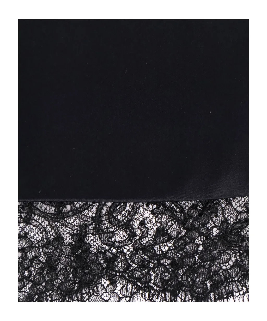 Lace Detailed Zipped Skirt