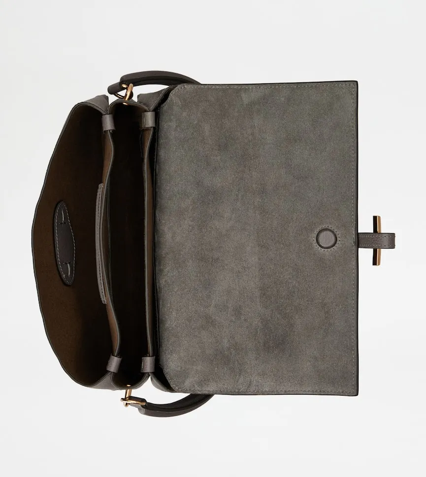T Timeless Flap Shoulder Bag