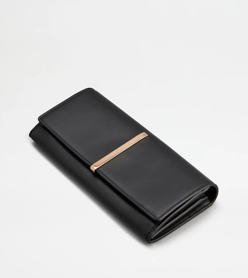Engraved-Logo Leather Wallet