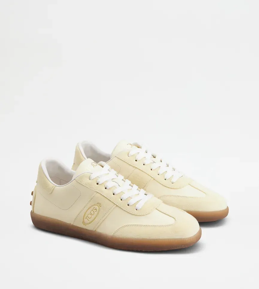 Round Toe Lace-Up Sneakers