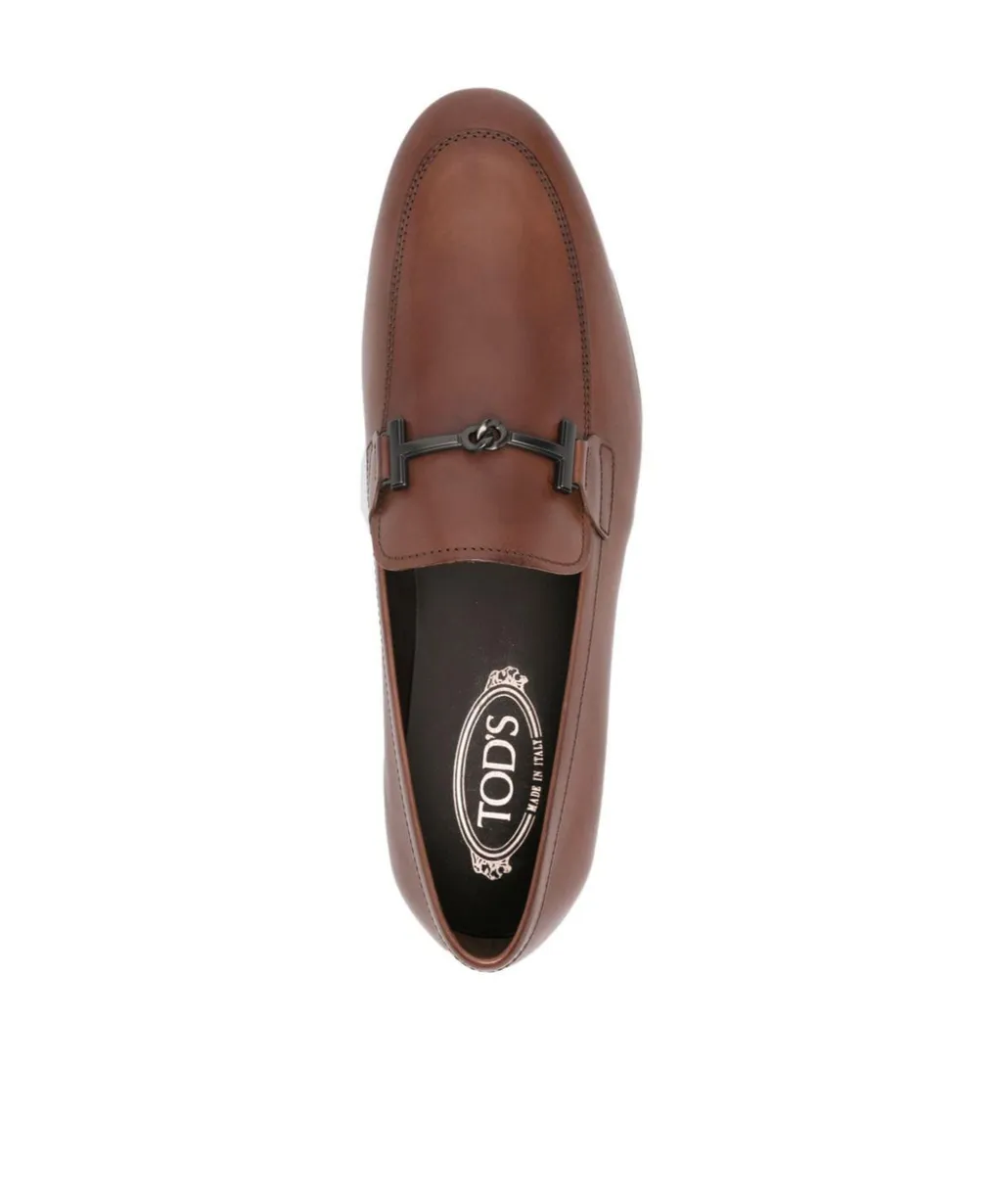 T Ring Leather Loafers
