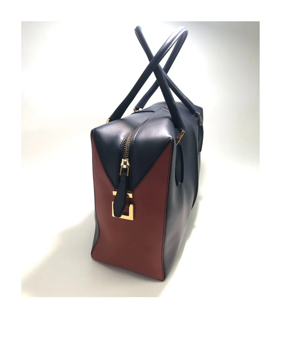 Zippered Handbag