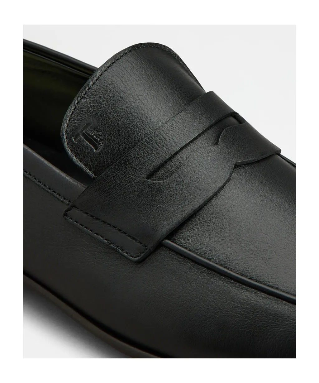 Round Toe Slip-On Loafers