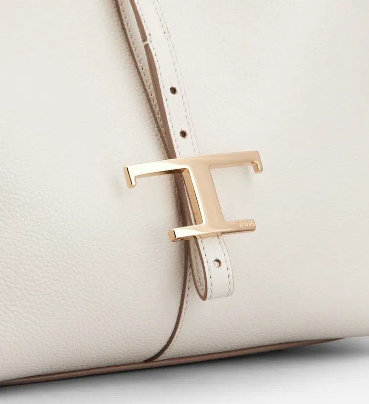 T Timeless Medium Shopping Bag